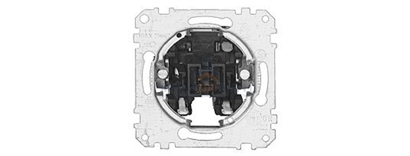 Переключатель Merten